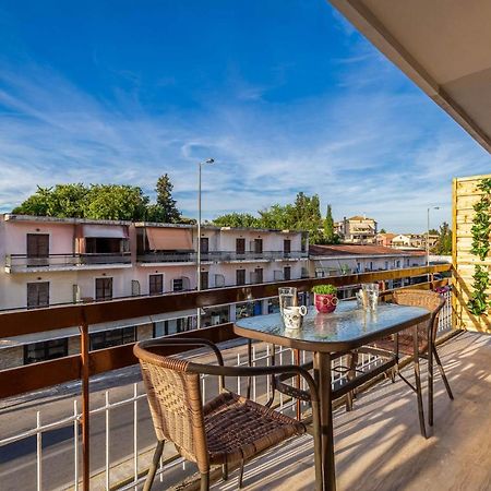 Luna Solari Apartment Mantouki Buitenkant foto